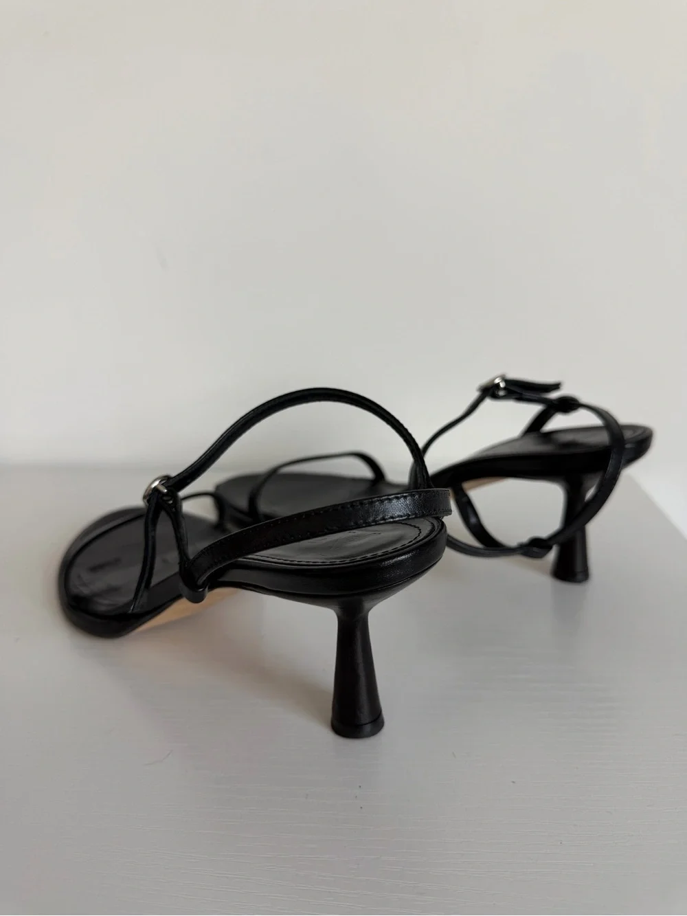 Aeyde 39 Mikita Black Nappa Leather Sandals